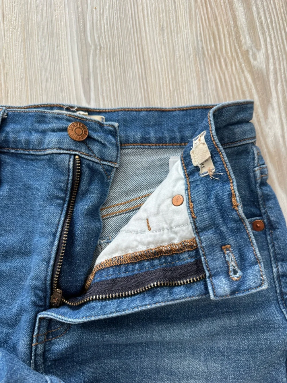 Madewell HR Denim Shorts 25